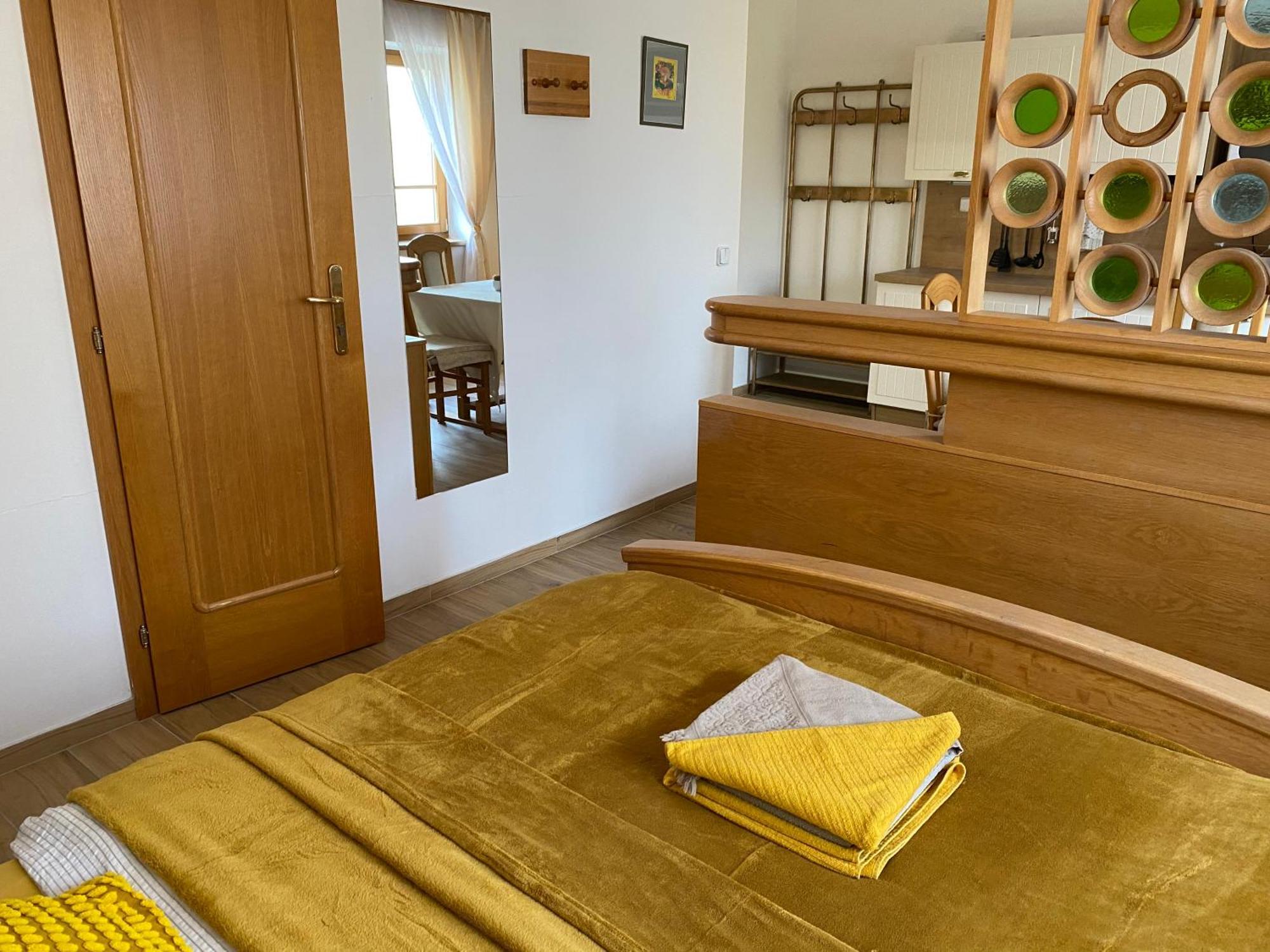 Aparthotel Vydra